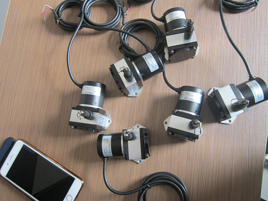 數字測距離傳感器通信接口有多少種?