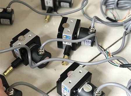 �x��ֱ��λ�Ƃ�����ע�����(xi��ng)��